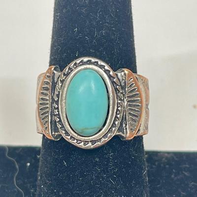 Silver-tone ring w/ faux turquoise