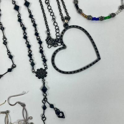 Jewelry Lot - 2 necklaces, Earrings, Bracelet