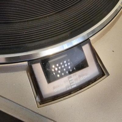 Marantz Direct Drive Turntable Model 6170 (P-JS)