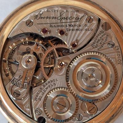 Illinois Pocket Watch With Chain