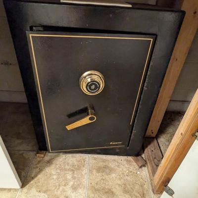 Sentry Floor Safe