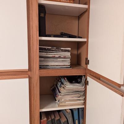 Assortment Of Books & Woodworking Magazines Door 8