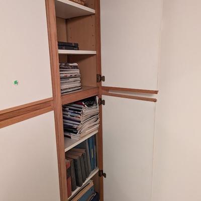 Assortment Of Books & Woodworking Magazines Door 8