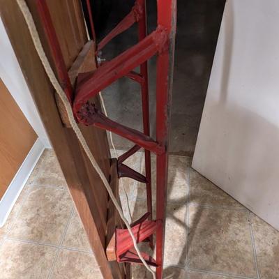 Metal/Wood Snow Sled