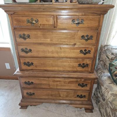dresser