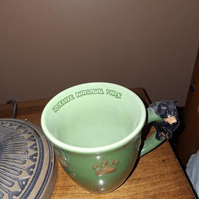 2 Yosemite mugs
