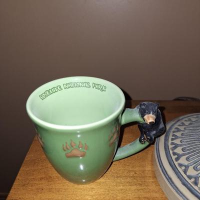 2 Yosemite mugs