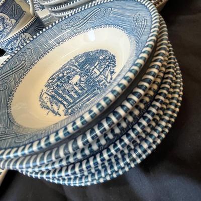 Currier & Ives by Royal Dish set