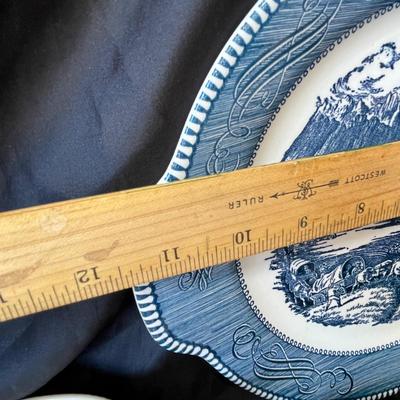 Currier & Ives by Royal Dish set