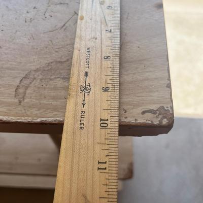 3 shelf table