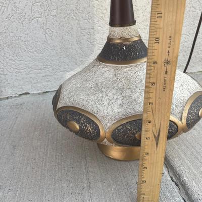 70s Great Cone shape shade lamp