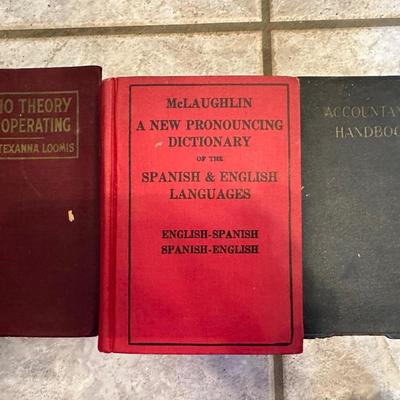 Variety of Vintage Books (11)