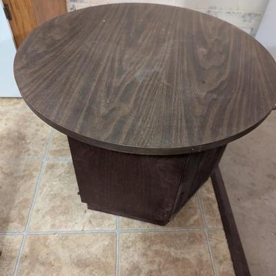 Mid Century Modern Circular End Table With Storage