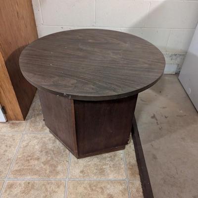 Mid Century Modern Circular End Table With Storage