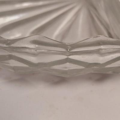 Leonard Silverplate Hong Kong Wire Bread Basket & Glass Serving Dishes