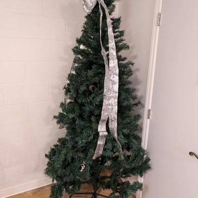 78" Lighted Christmas Tree
