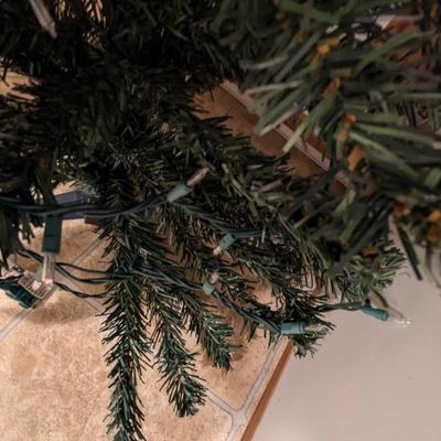 4' Lighted Christmas Tree