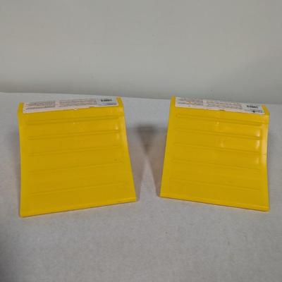 CAMCO Super Wheel Chock