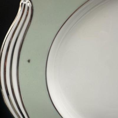 NORITAKE China - Greencourt (25) Piece Set