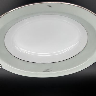 NORITAKE China - Greencourt (25) Piece Set