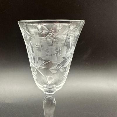 Vintage Set of Six Etched Cordial Shot Glasses (6)
