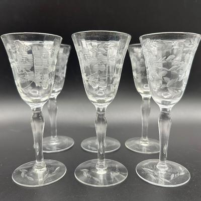 Vintage Set of Six Etched Cordial Shot Glasses (6)