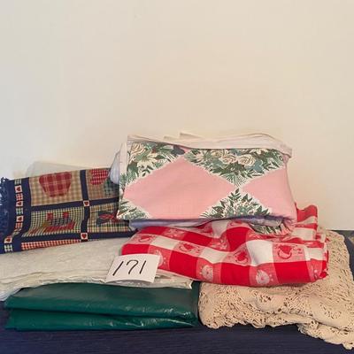 Vintage Tablecloths
