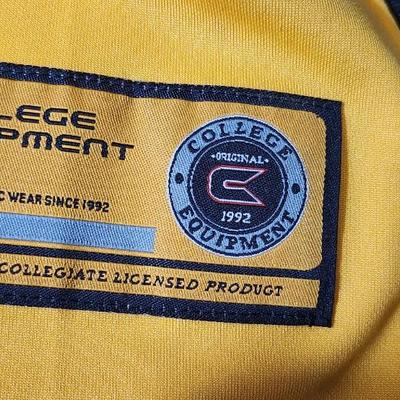 University Of Wichita State WSU Shocker Jersey, College Equipment XL