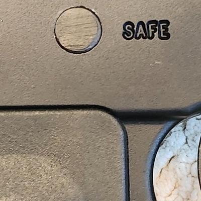 LOCAL PICK UP ONLY Olympic Arms MFR/AR15 Style Rifle 223 with Target Sport Sight 1x22x33 and case