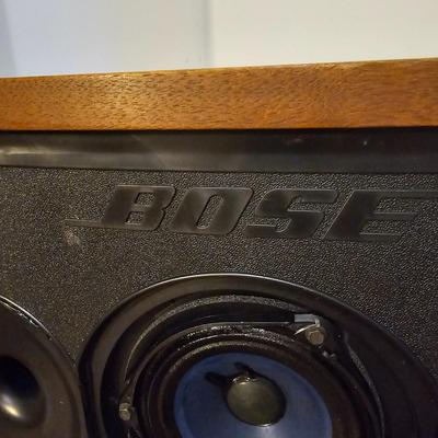 Bose 901 Series V Direct/Reflecting Speakers (P-JS)