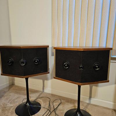 Bose 901 Series V Direct/Reflecting Speakers (P-JS)