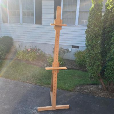 Wooden Weber Easel (G-MG)