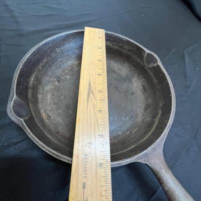 #3 Cast iron skillet