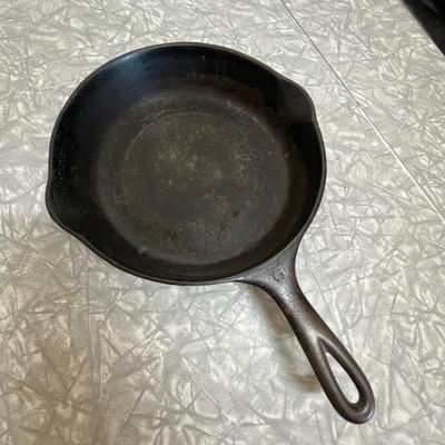 #6 Wagner skillet