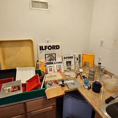 Collection of Darkroom Equipment (GU-JS)