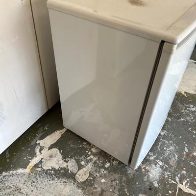 Danbury Small Freezer (G-RG)