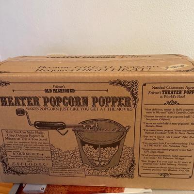 Vintage Farberware Griddle, bread maker & NEW popcorn popper