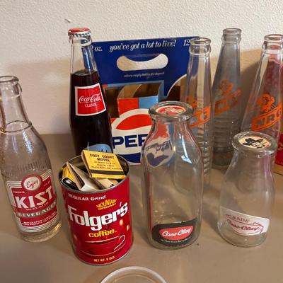 Vintage Cass Clay Paper Ice Cream tub, milk bottles & soda bottles