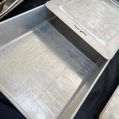 Assorted lot of metalware