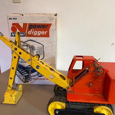Vintage Nylint Power Digger