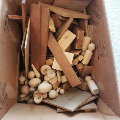 Wooden Toys-Lincoln Logs, Playskool Village, Nesting Apple and More (BD-KD)