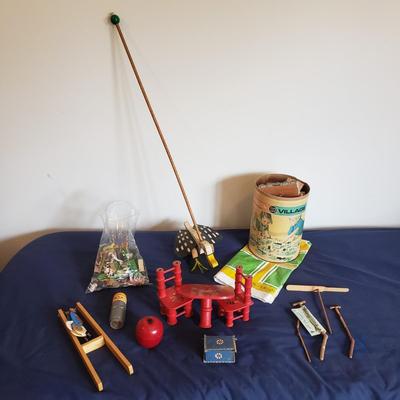 Wooden Toys-Lincoln Logs, Playskool Village, Nesting Apple and More (BD-KD)