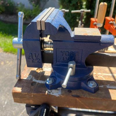 Black & Decker Workmate with Yost Vise & Clamps (G-MG)