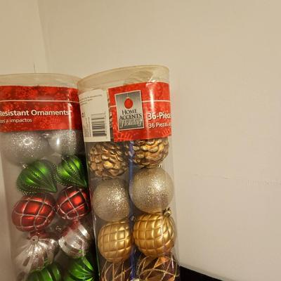 Christmas Decor Assortment (G-JS)