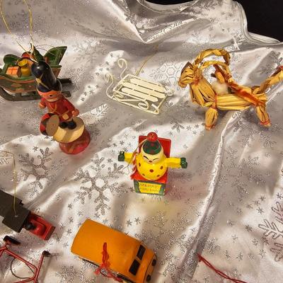 Christmas Decor Assortment (G-JS)