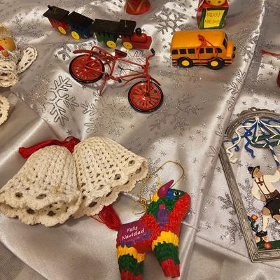 Christmas Decor Assortment (G-JS)