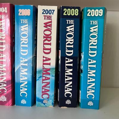 World & Farmers Almanacs & More (O-RG)