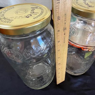Lot of tins & jars