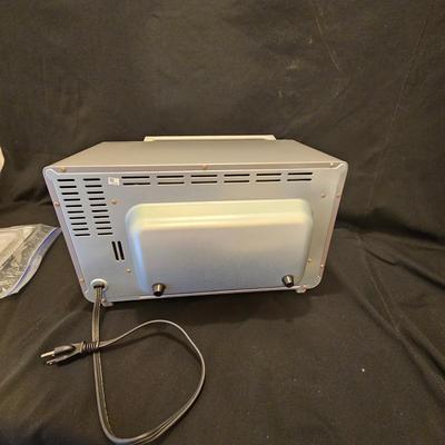Black & Decker Toaster Oven/Air Fryer (G-JS)