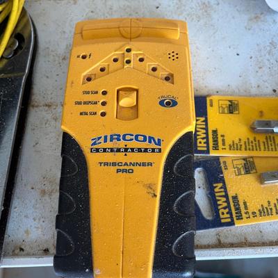 Stanley Plastic Toolbox & Tools (G-MG)